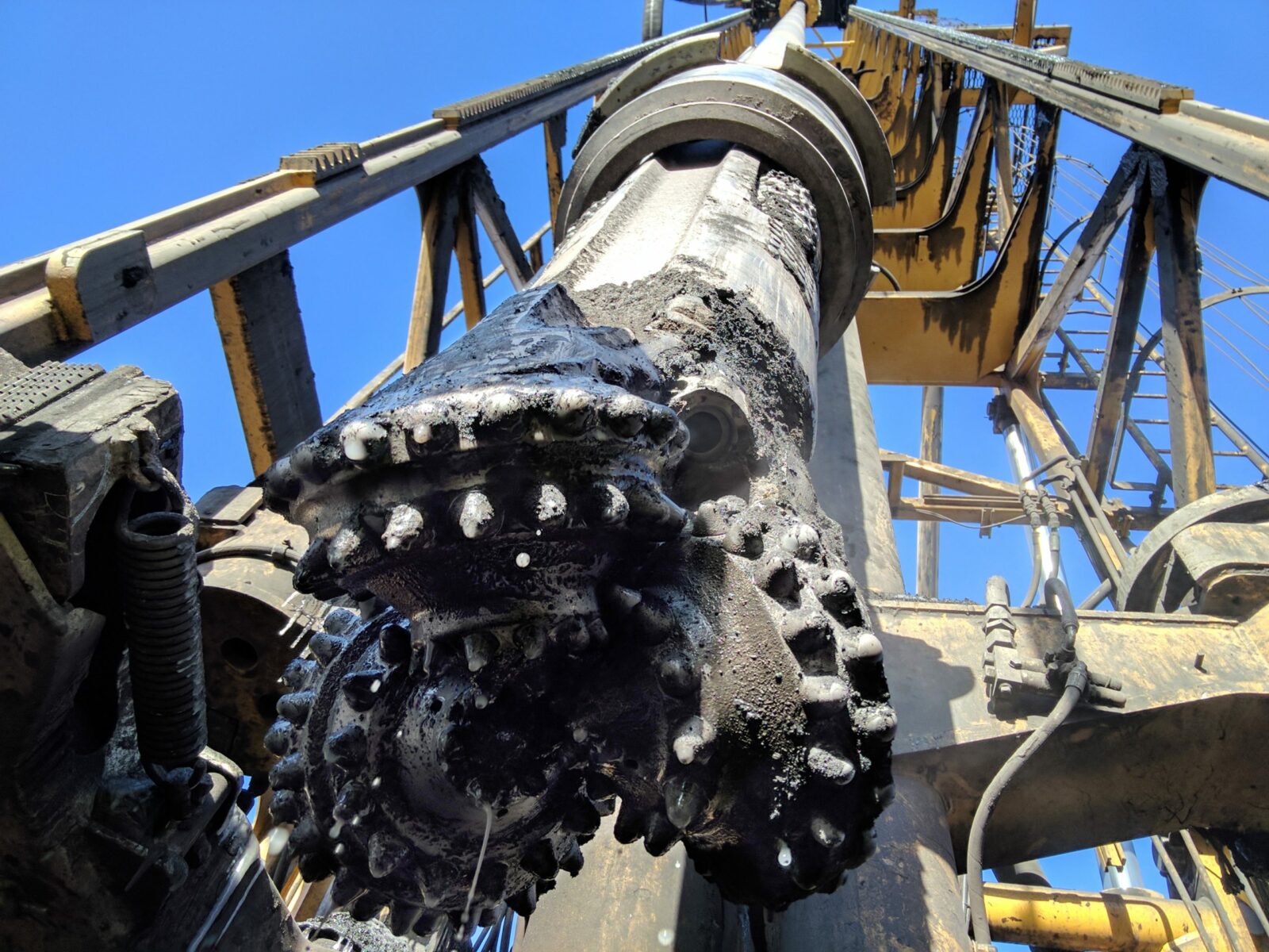 Drilling Bits - رؤوس الحفر المتطورة